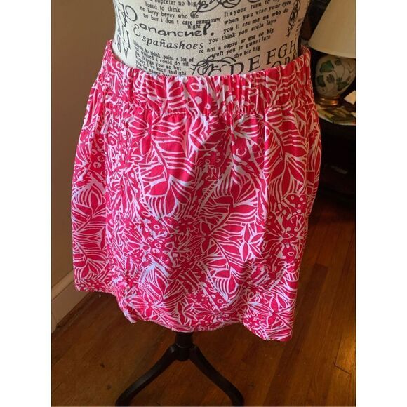 Lilly Pulitzer Red & White skirt - Picture 3 of 4